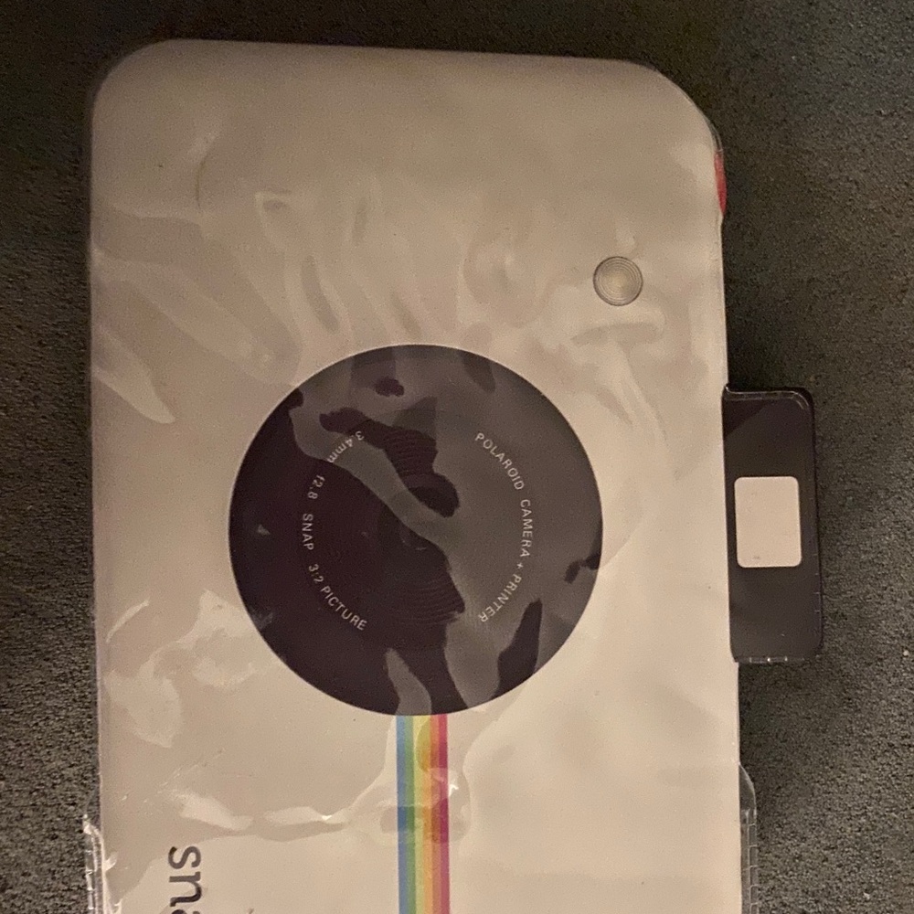 Polaroid Snap photo album with 50 frames.